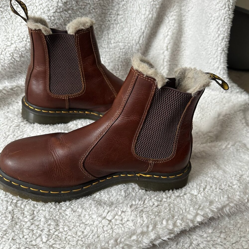 Dr. Martens Leonore 2976 Women's Faux Fur Lined Chelsea Boots Brown Sz 9 (used) - Picture 8 of 10
